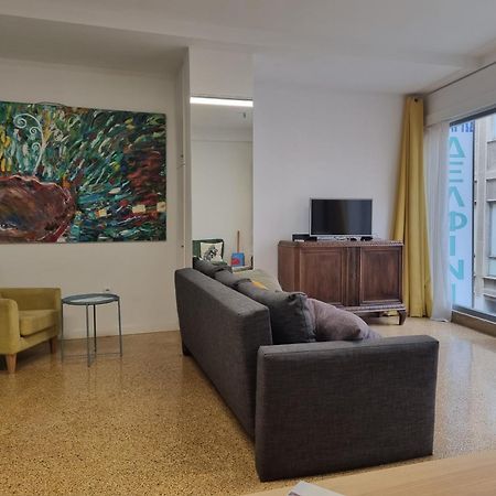 Delfini Home Plaka/Acropolis Атина Стая снимка