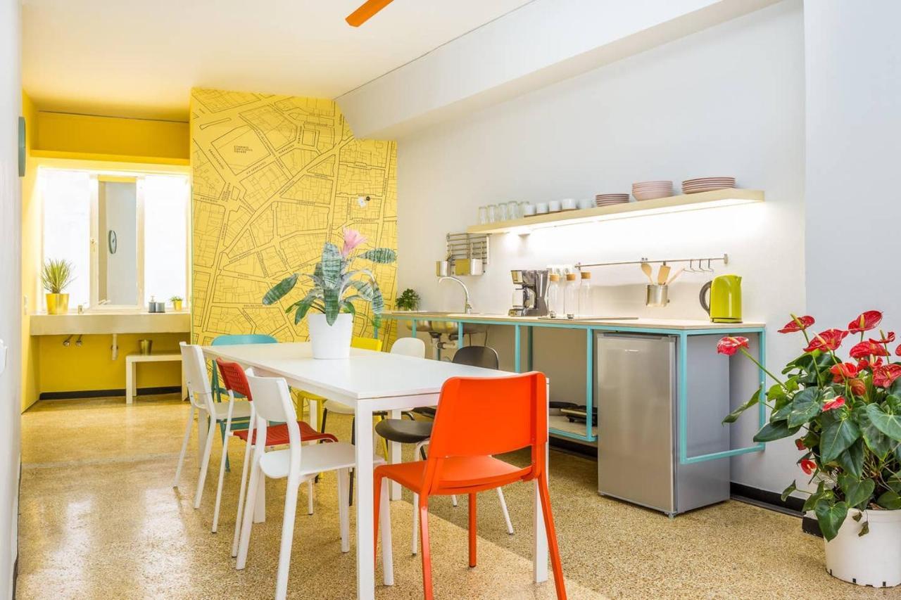 Delfini Home Plaka/Acropolis Атина Екстериор снимка