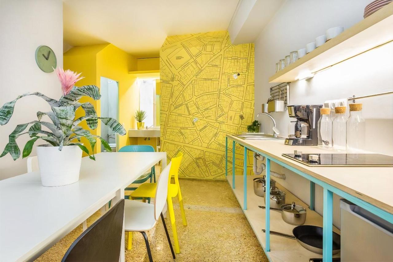 Delfini Home Plaka/Acropolis Атина Екстериор снимка