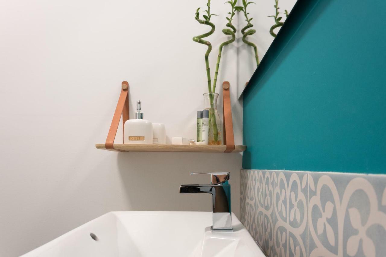 Delfini Home Plaka/Acropolis Атина Екстериор снимка